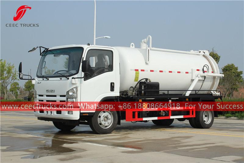 ISUZU 8,000 liters vacuum truck