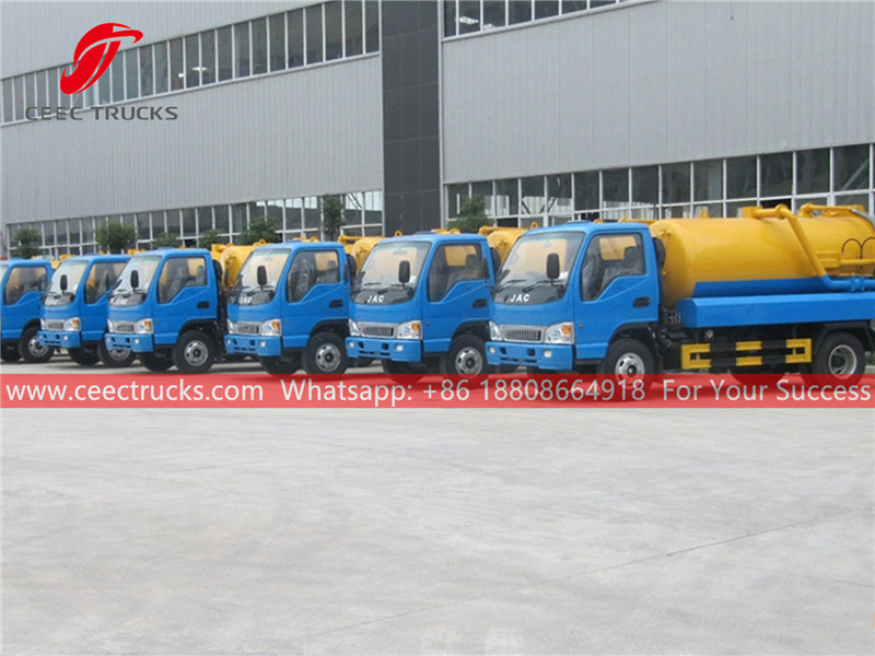 Factory price vacuum tanker truck for sale