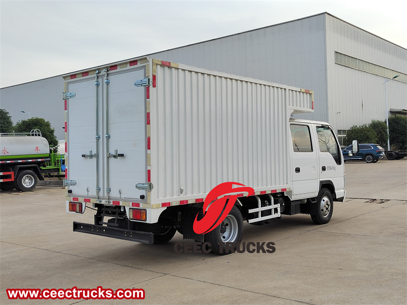 Isuzu 100P double row van truck