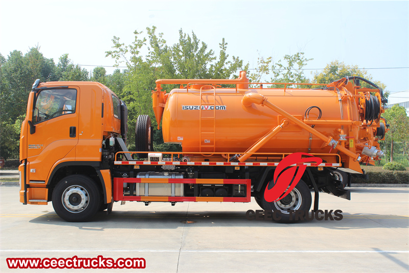 Isuzu FVR GIGA combination jetter truck