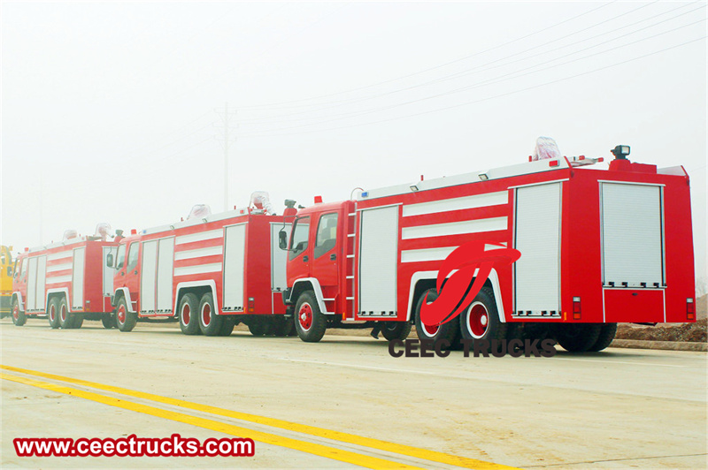 Isuzu 12cbm water foam fire tender truck