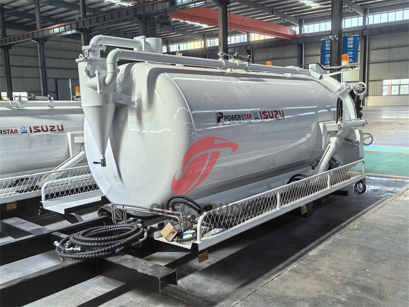 5cbm sewage suction tank body