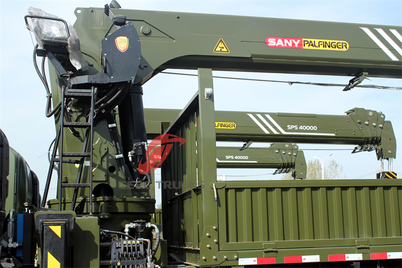  Isuzu GIGA service truck 14tons crane