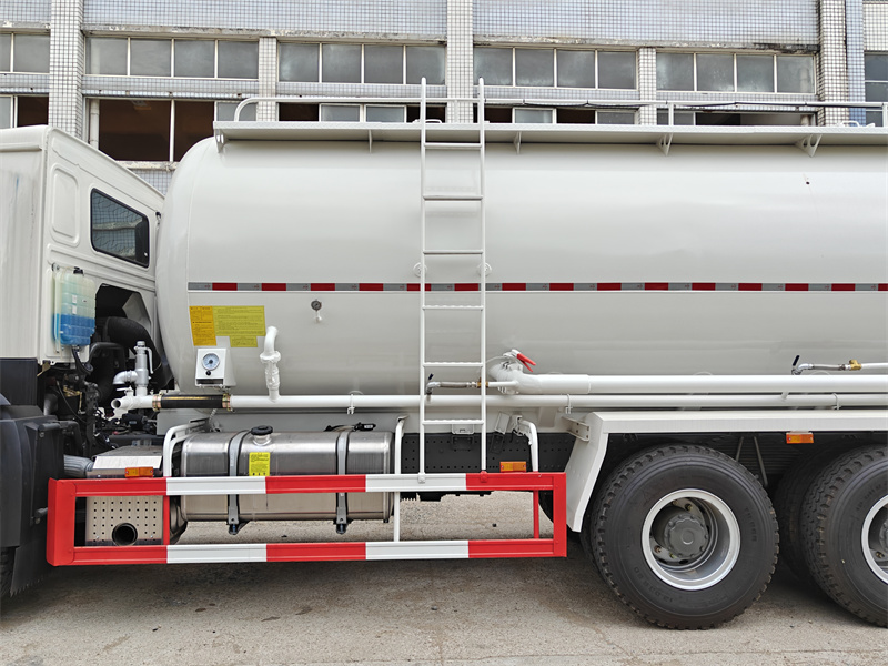 Howo 6x4 Solid Substances Vacuum Truck