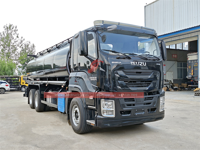 Isuzu GIGA fuel tank truck