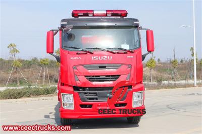 Isuzu heavy duty airport rescue fire truck