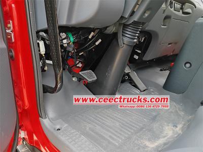 Isuzu 4X4 crew cabin fire fighting truck chassis