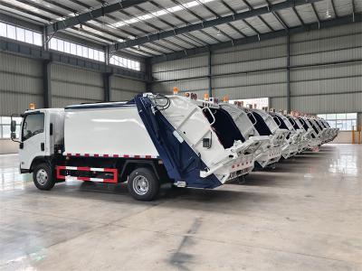 Isuzu ELF 190HP garbage refuse compactor
