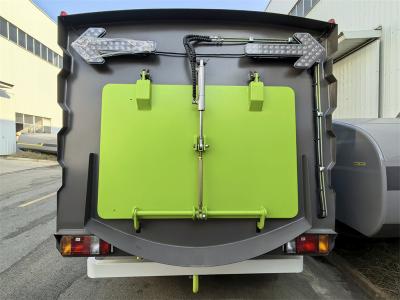 Isuzu NKR 130HP street sweeper truck