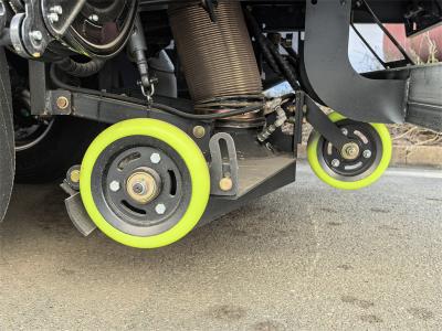 Isuzu NKR 130HP street sweeper truck