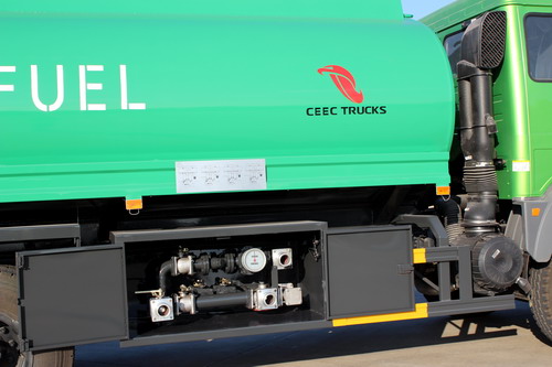 بيبين 2630 شاحنات نقل الوقود تصدير إلى أفريقيا